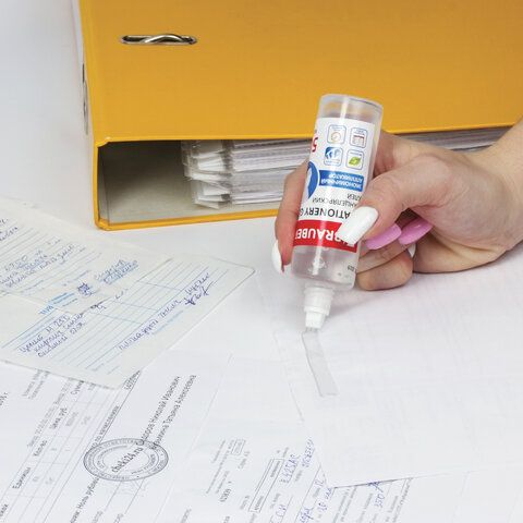 Клей канцелярский силикатный 50мл BRAUBERG с аппликатором 1/12/432 Клей канцелярский силикатный 50мл BRAUBERG с аппликатором 1/12/432